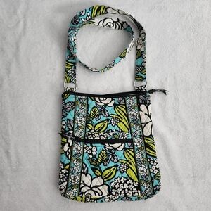 VERA BRADLEY Floral Quilted Fabric Messenger Crossbody Bag Multicolor Teal Black